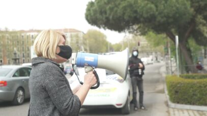 Protesta frente al Ministerio de Agricultura contra la exportación de animales